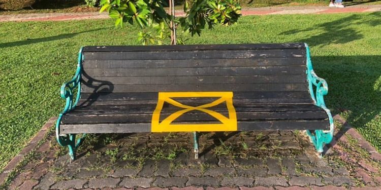 Dünyanın Farklı Yerlerinden Sosyal Mesafe Örnekleri