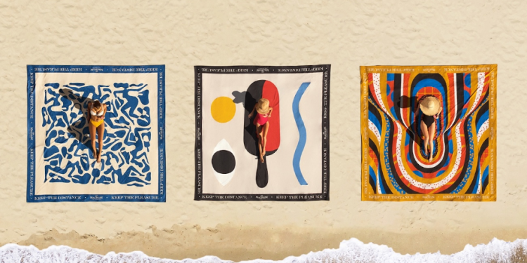 Magnum Dev Plaj Havluları ile Sosyal Mesafeye Dikkat Çekiyor