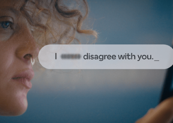 Hakaretlerin Üstünü Çizerek Ve İncitici Kelimeleri Değiştirerek Zorbalığa Karşı Savaşan Bir Yazı Tipi: Polite Type