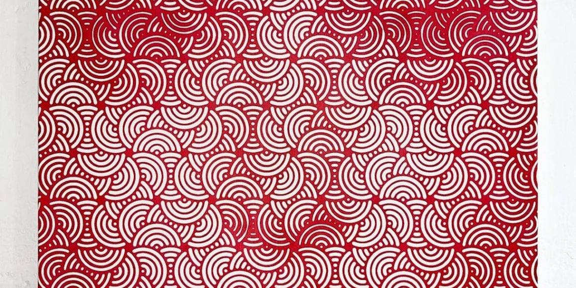 Geometrik Şekillerden Oluşan Hipnotik Yüzler