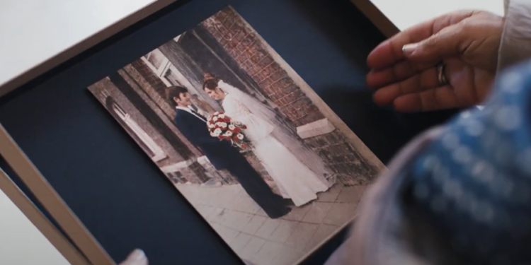 Canon ReStory Projesi ile Selde Hasar Gören Fotoğrafları Onarıyor