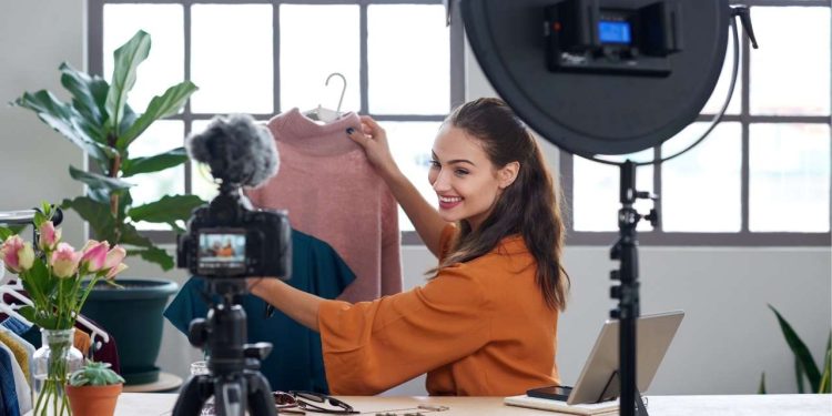 Influencer Marketing: Moda Sektörünün Kurtarıcısı