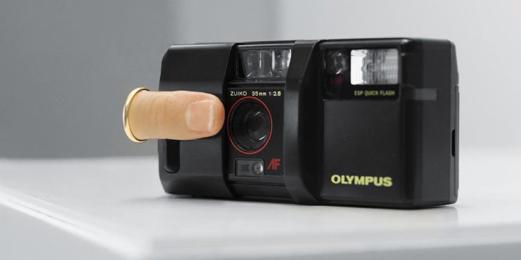 Kusurlu Fotoğrafların Gizli Güzelliği: Nonna’s Cam ile Nostaljik Bir Yolculuk