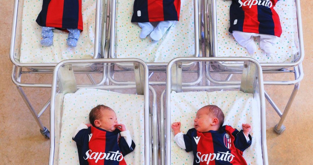 Bologna FC’den Yenidoğanlara Forma Hediyesi: Sadakatin Doğumla Başladığı Şehir