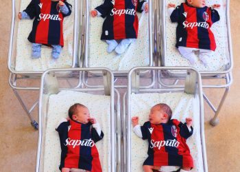 Bologna FC’den Yenidoğanlara Forma Hediyesi: Sadakatin Doğumla Başladığı Şehir